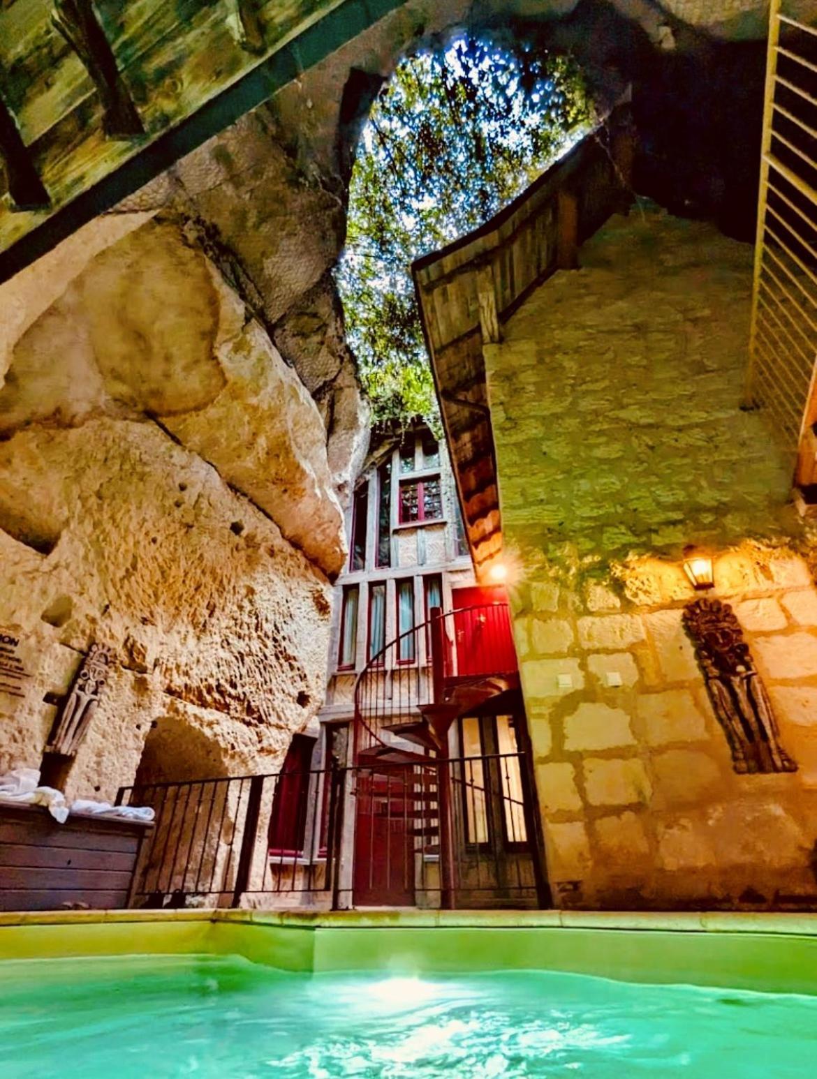Logis Demeure De La Vignole Turquant Exterior foto